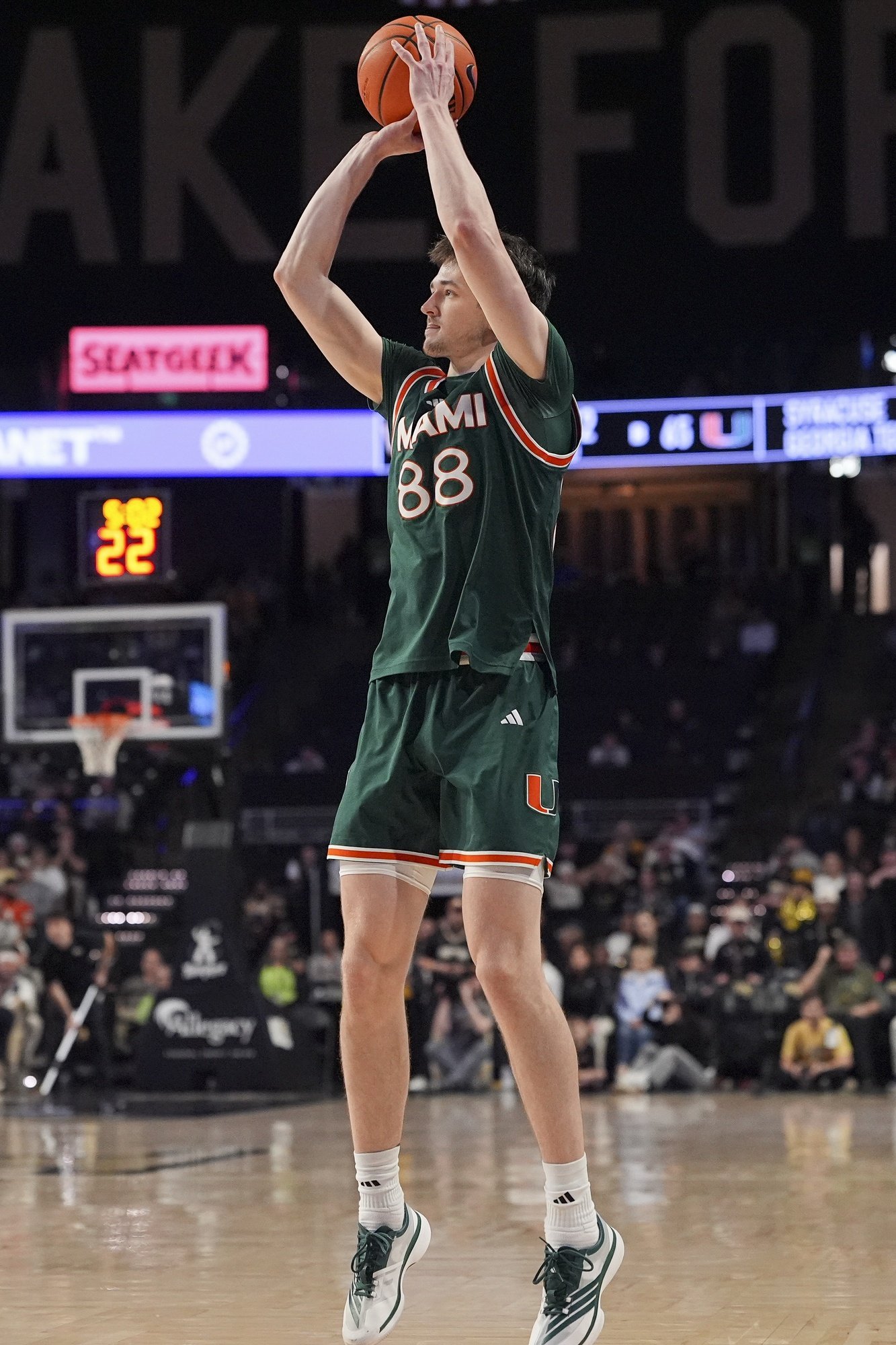 Miami vs Notre Dame Picks & Predictions for Tuesday, January 13, 2026
