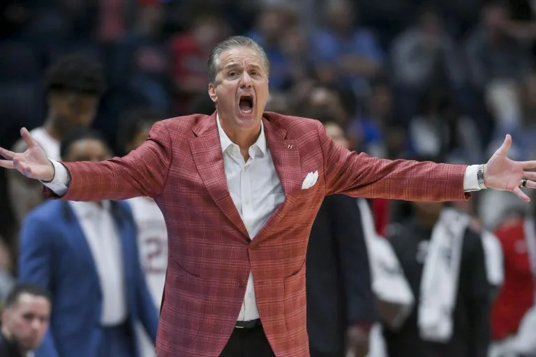 Hawaii Rainbow Warriors vs Arkansas Razorbacks Picks and Predictions for Thursday March 19 2026