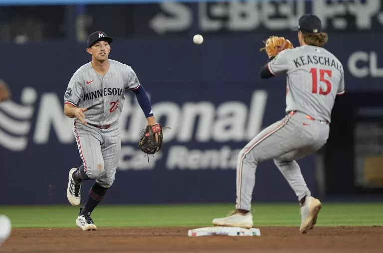 Twins vs Royals prediction