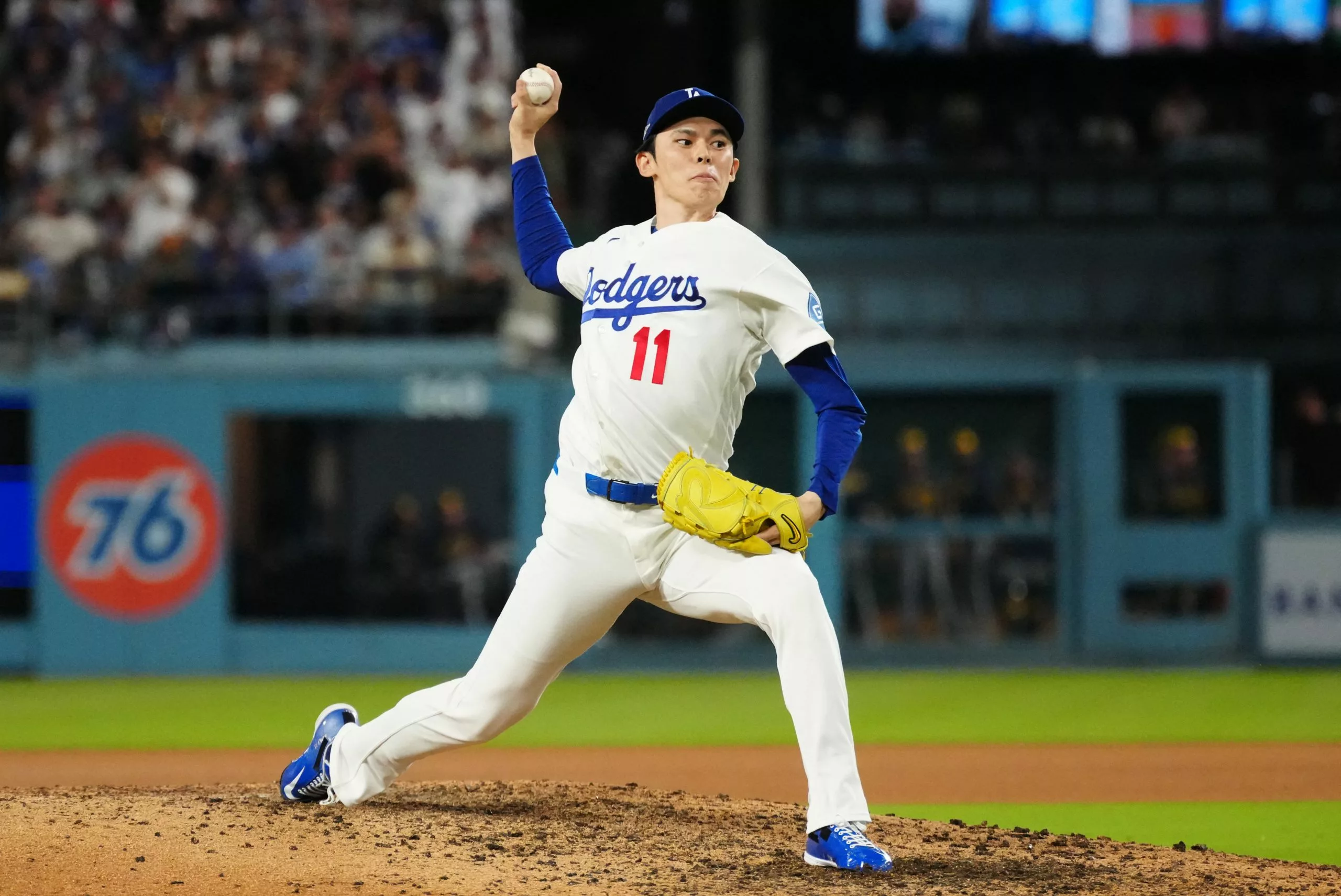Milwaukee Brewers vs Los Angeles Dodgers Picks and Predictions for Thursday October 15 2026